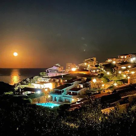 아파트 San Teodoro Punta Est Fantastico Trilocale Vista Mare 카파코다카발로
