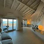 Punta Est - Trilo Alloro Vista Mare & Relax 卡珀科达卡瓦洛