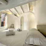 Punta Est - Trilo Alloro Vista Mare & Relax *
