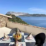 Punta Est - Trilo Alloro Vista Mare & Relax 아파트 *