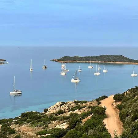 Apartmán San Teodoro Punta Est Fantastico Trilocale Vista Mare *