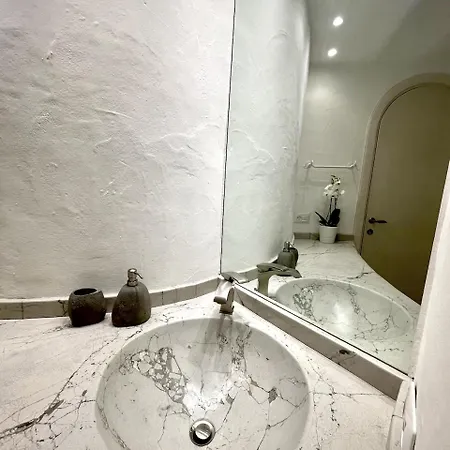 Apartment Punta Est - Trilo Alloro Vista Mare & Relax *