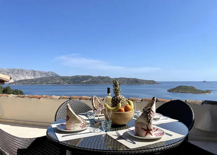 San Teodoro Punta Est Fantastico Trilocale Vista Mare